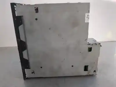 Автозапчастина б/у  для AUDI A8 (4E2)  Посилання на OEM IAM 4E0035111  