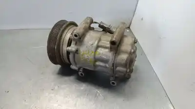 Peça sobressalente para automóvel em segunda mão Compressor De Ar Condicionado A/a A/c por RENAULT KANGOO Dynamique Referências OEM IAM 8200953359A  