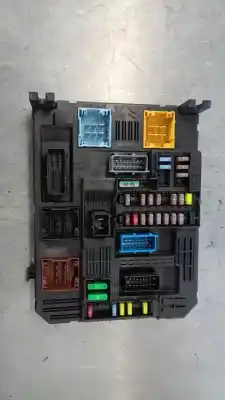 Peça sobressalente para automóvel em segunda mão Caixa De Fusíveis E Relés por CITROEN C3 COMERCIAL 74 CV / 55 KW Referências OEM IAM 981985118001  