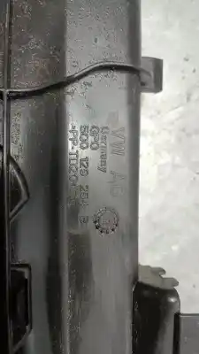 Автозапчастина б/у опора повітряного фільтра для audi a3 (8v) ambiente посилання на oem iam 5q0129254  