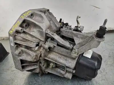 Second-hand car spare part gearbox for dacia logan express ambiance oem iam references   jr5147