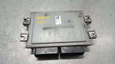 Автозапчасти б/у блок управления двигателем за RENAULT CLIO II FASE II (B/CB0) Pack Authentique 58 CV / 43 KW ссылки OEM IAM 8200326395  