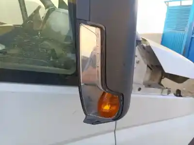 Автозапчастина б/у правий задний огляд для iveco daily furgón fg h2 33 s ... v batalla 3520 посилання на oem iam   