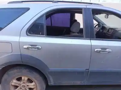Second-hand car spare part rear right door for kia sorento 2.5 crdi concept oem iam references 
