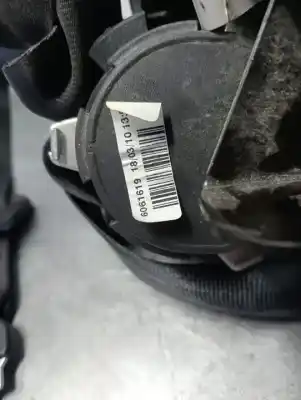 Peça sobressalente para automóvel em segunda mão cinto de segurança traseiro central por nissan qashqai (j10) acenta referências oem iam 6061619