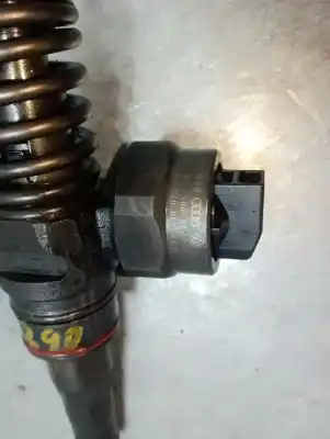Peça sobressalente para automóvel em segunda mão Injetor por AUDI A4 BERLINA (B5) 1.9 TDI Referências OEM IAM 038130073F  