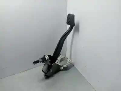 Peça sobressalente para automóvel em segunda mão Pedal Da Embreagem por KIA CARENS ( ) Business Referências OEM IAM 32800A4200  
