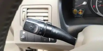 Second-hand car spare part indicator switch for hyundai tucson (jm) 2.0 crdi cat oem iam references 202003393