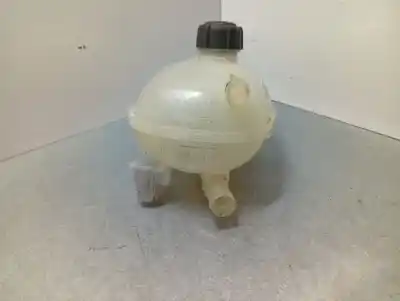 Second-hand car spare part coolant expansion tank for dacia jogger extreme go 100 cv / 74 kw oem iam references 217102572r