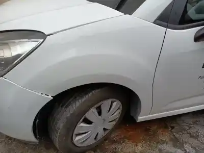 Second-hand car spare part left front fin for citroen c3 comercial 74 cv / 55 kw oem iam references 