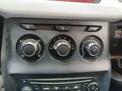 Second-hand car spare part heating / air conditioning control panel for citroen c3 comercial 74 cv / 55 kw oem iam references 
