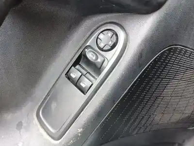 Peça sobressalente para automóvel em segunda mão botão / interruptor elevador vidro dianteiro esquerdo por citroen c3 comercial 74 cv / 55 kw referências oem iam   