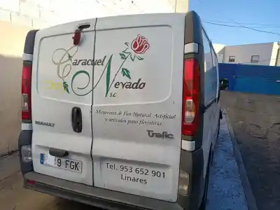 Peça sobressalente para automóvel em segunda mão PORTA DO AUTOMÓVEL TRASEIRA DIREITA por RENAULT TRAFIC COMBI (AB 4.01) 6 - plazas (L2H1) acristalado parcial 2.9t Combi largo 101 CV / 74 KW Referências OEM IAM   