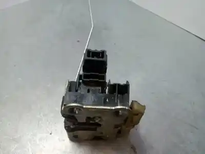 Second-hand car spare part left front door lock for dacia dokker ambiance oem iam references   