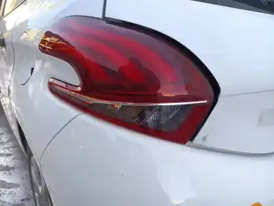 Peça sobressalente para automóvel em segunda mão  por PEUGEOT 208  Referências OEM IAM   