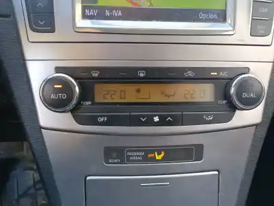 Pièce détachée automobile d'occasion COMMANDE DE CHAUFFAGE / CLIMATISATION pour TOYOTA AVENSIS (T27) Comfort Références OEM IAM   