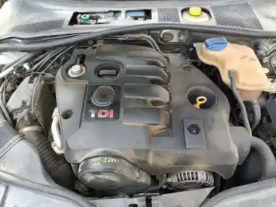 Tweedehands auto-onderdeel COMPLETE MOTOR voor VOLKSWAGEN PASSAT B5.5 (3B3) 1.9 TDI OEM IAM-referenties AVF  