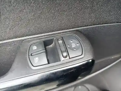 Peça sobressalente para automóvel em segunda mão  por OPEL CORSA D  Referências OEM IAM   