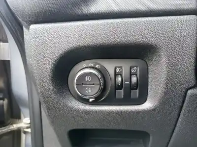 Peça sobressalente para automóvel em segunda mão  por OPEL CORSA D  Referências OEM IAM   
