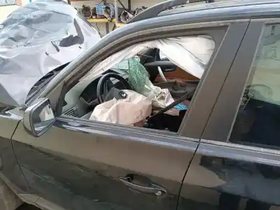 Second-hand car spare part left front door for bmw x3 (e83) 2.0d oem iam references   