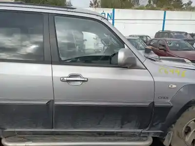 Peça sobressalente para automóvel em segunda mão porta dianteira direita por hyundai terracan (hp) 2.9 crdi cat referências oem iam 