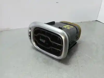 Pièce détachée automobile d'occasion GRILLE D'AÉRATION pour CITROEN C3 PICASSO Exclusive Références OEM IAM 9682570377  