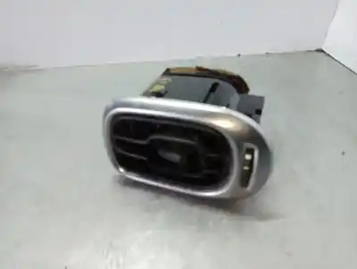 Pièce détachée automobile d'occasion AÉRATEUR LATÉRAL DROIT pour CITROEN C3 PICASSO Exclusive Références OEM IAM 9683043377  