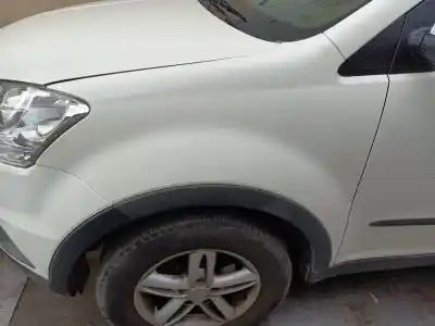 Second-hand car spare part Left Front Fin for SSANGYONG KORANDO Quartz 4x4 OEM IAM references   