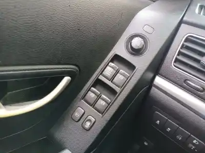 Second-hand car spare part left front power window switch for ssangyong korando quartz 4x4 oem iam references   
