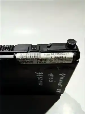 Pezzo di ricambio per auto di seconda mano quadro di chiusura per renault scenic ii (jm) 1.9 grand confort authentique [1.9 ltr. - 88 kw dci diesel] riferimenti oem iam 8200525384  