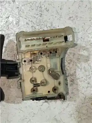 Peça sobressalente para automóvel em segunda mão comandos de alavanca por renault clio ii fase i (b/cb0) (1998->) 1.9 d (b/cb0e) referências oem iam 37012a 04a1  