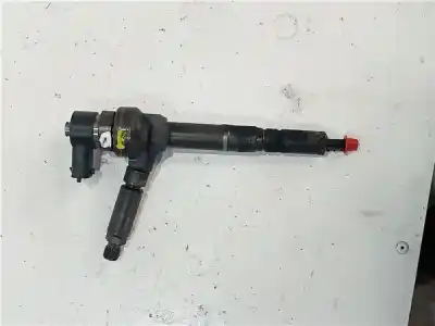 Pezzo di ricambio per auto di seconda mano Iniettore per OPEL ASTRA H SEDÁN (A04) 1.7 CDTi (L69) Riferimenti OEM IAM 0445110175  