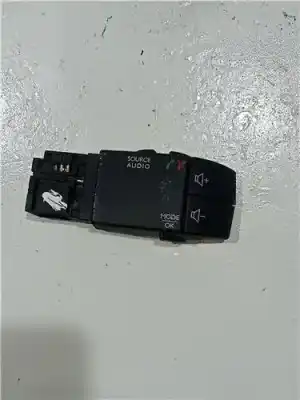 Second-hand car spare part Multifunction Switch for DACIA DUSTER (HS_) 1.5 dCi (HSMC) OEM IAM references 25552248R  