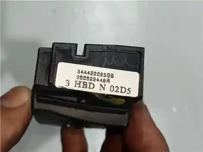 Peça sobressalente para automóvel em segunda mão comandos de alavanca por dacia duster (hs_) 1.5 dci (hsmc) referências oem iam 25552248r  