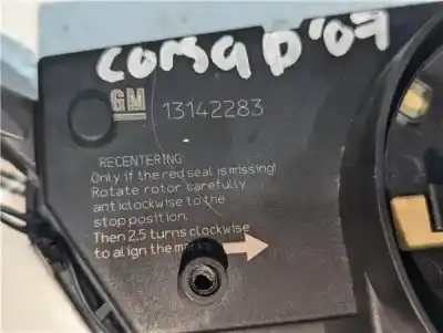 Peça sobressalente para automóvel em segunda mão comandos de alavanca por opel corsa d (s07) 1.4 (l08 l68) referências oem iam gm13142283  