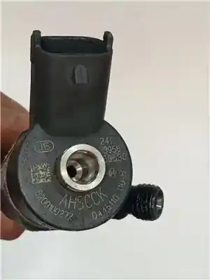 Автозапчастина б/у инжектор для renault megane ii (bm0/1_, cm0/1_) 1.9 dci (bm0g cm0g) посилання на oem iam 8200100272 f9q 800  