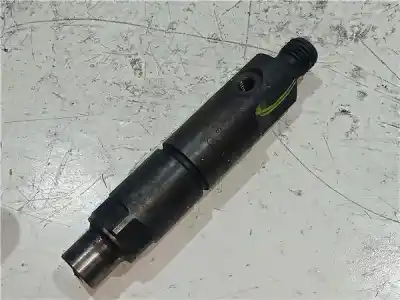 Pièce détachée automobile d'occasion INJECTEUR pour RENAULT MASTER II PHASE 2 CAJA CERRADA  Références OEM IAM KBE58S4/4  