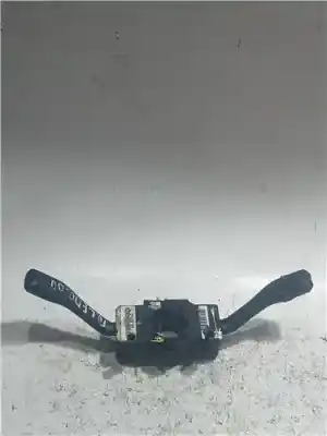 Pezzo di ricambio per auto di seconda mano Comando Multifunzione per SEAT TOLEDO II (1M2) 1.9 TDI Riferimenti OEM IAM 8L0953513G  