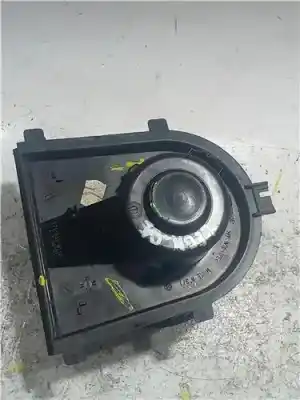 Pièce détachée automobile d'occasion Moteur De Chauffage pour SEAT LEON (1M1) 1.9 TDI Références OEM IAM 1J1819021B  