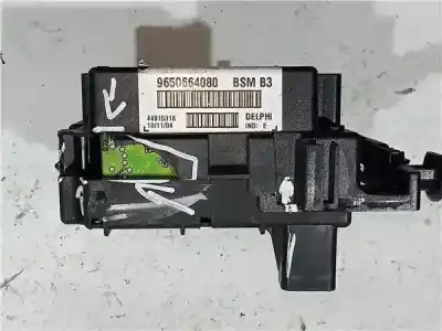 Автозапчасти б/у блок реле/предохранителей за peugeot 307 break / sw (s1) 1.6 16v cat ссылки oem iam 9650664080  