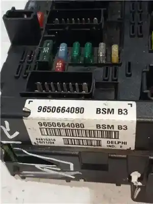 Автозапчасти б/у блок реле/предохранителей за peugeot 307 break / sw (s1) 1.6 16v cat ссылки oem iam 9650664080  