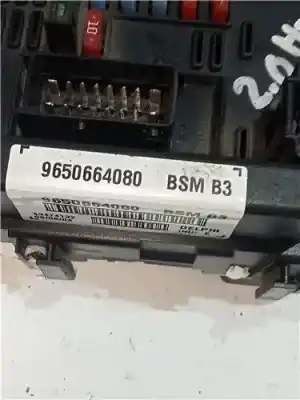 Pièce détachée automobile d'occasion boîtes à fusibles pour peugeot 307 break / sw (s1) 1.6 16v cat références oem iam 9650664080 bsmb3  