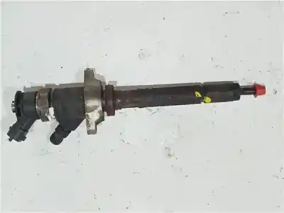 Pezzo di ricambio per auto di seconda mano INIETTORE per PEUGEOT 407 SW  Riferimenti OEM IAM 0445110297  