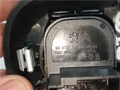 Pezzo di ricambio per auto di seconda mano comando multifunzione per citroen c4 cactus 1.6 bluehdi 100 riferimenti oem iam 96673722zd  