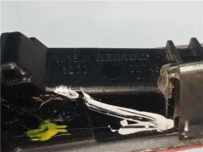 Автозапчасти б/у центральный стоп-сигнал за renault scenic (ja..) 1.8 ссылки oem iam 820002745  