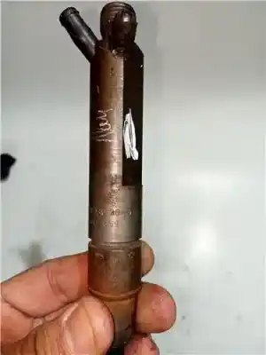 Peça sobressalente para automóvel em segunda mão injetor por seat leon (1p1) 2.0 tdi 16v referências oem iam 038130201g  