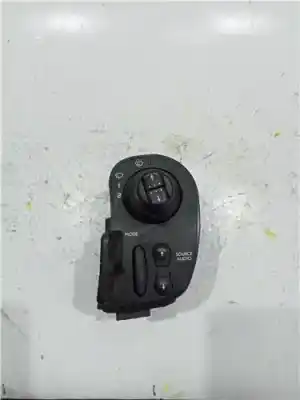 Peça sobressalente para automóvel em segunda mão Comandos De Alavanca por RENAULT KANGOO II (F/KW0) 1.5 Dynamique ´´All Road´´ [1.5 Ltr. - 76 kW dCi Diesel FAP] Referências OEM IAM 88103005 88103005458  