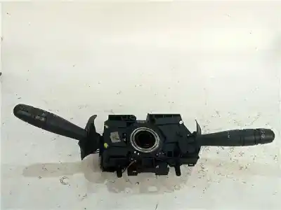 Автозапчастина б/у многофункційне управління для RENAULT CLIO II FASE II (B/CB0) 1.5 dCi Diesel Посилання на OEM IAM 61760006  