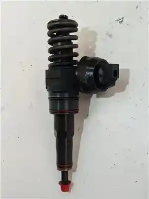 Pezzo di ricambio per auto di seconda mano Iniettore per AUDI A4 BERLINA (8E) 1.9 TDI (96kW) Riferimenti OEM IAM 0414720209  