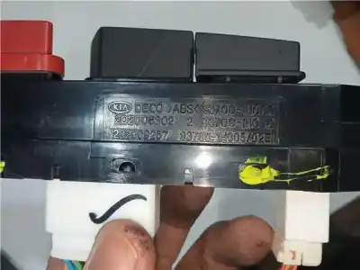 Pezzo di ricambio per auto di seconda mano interruttore per kia ceed (ed) 2.0 emotion [2.0 ltr. - 103 kw crdi] riferimenti oem iam 937001h000  